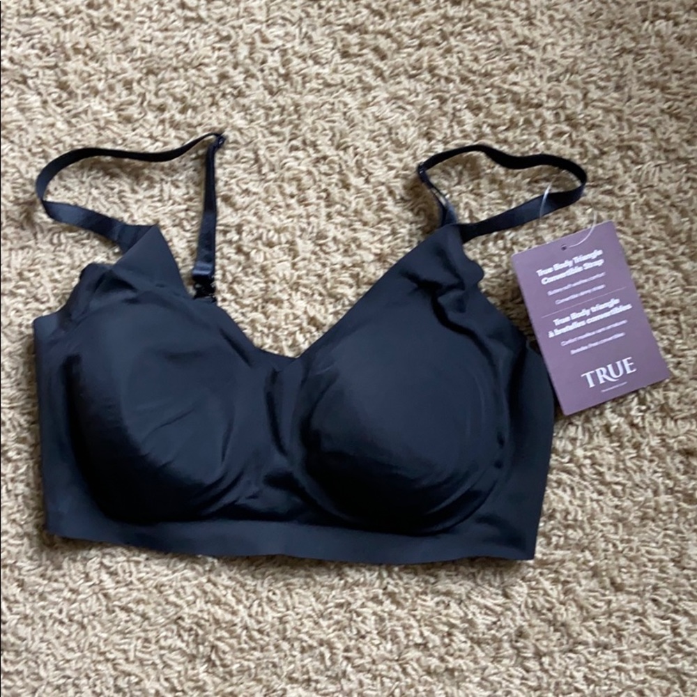 True and Co Triangle bra